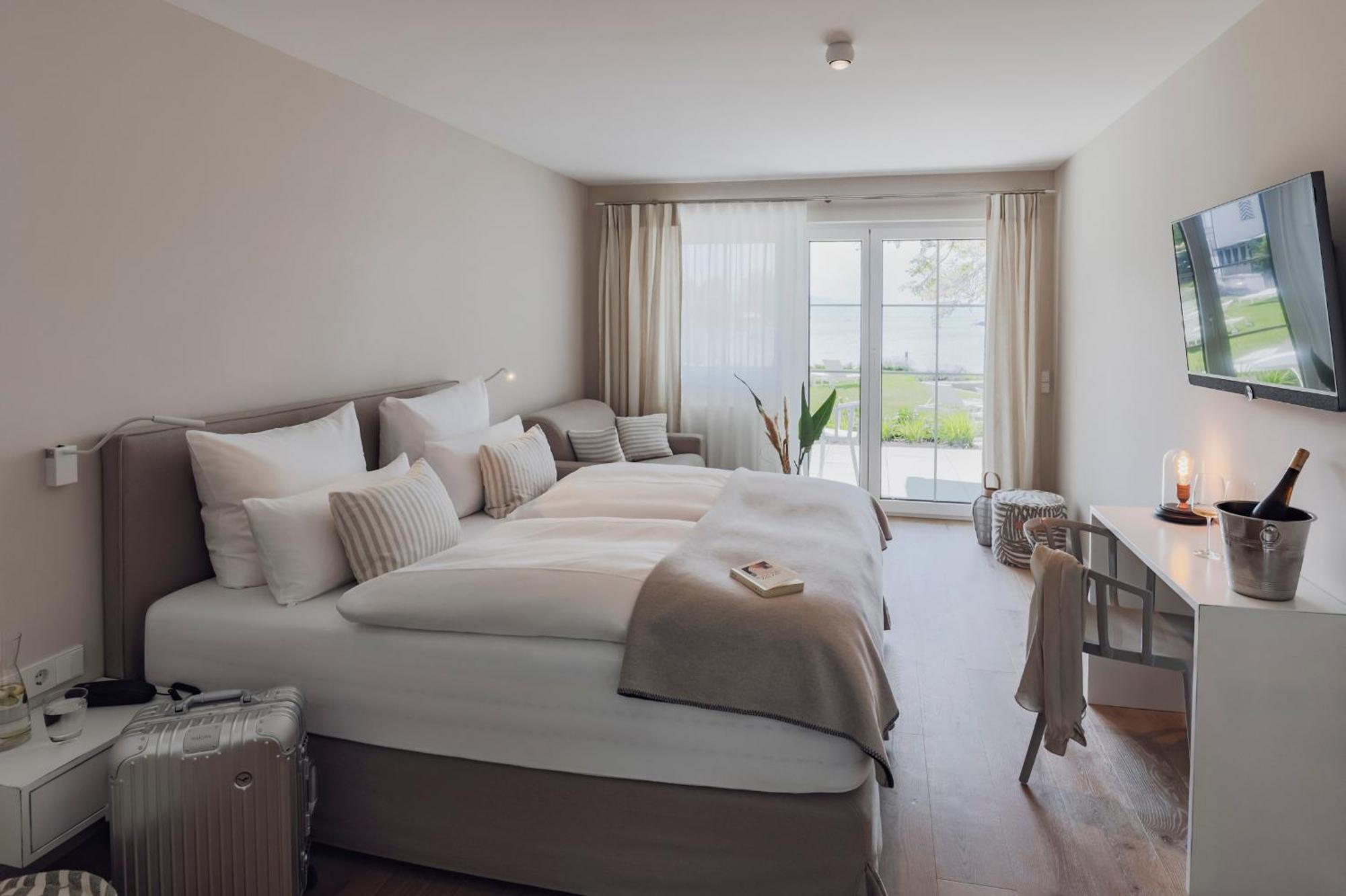 Hotel Caraleon Wasserburg Bagian luar foto